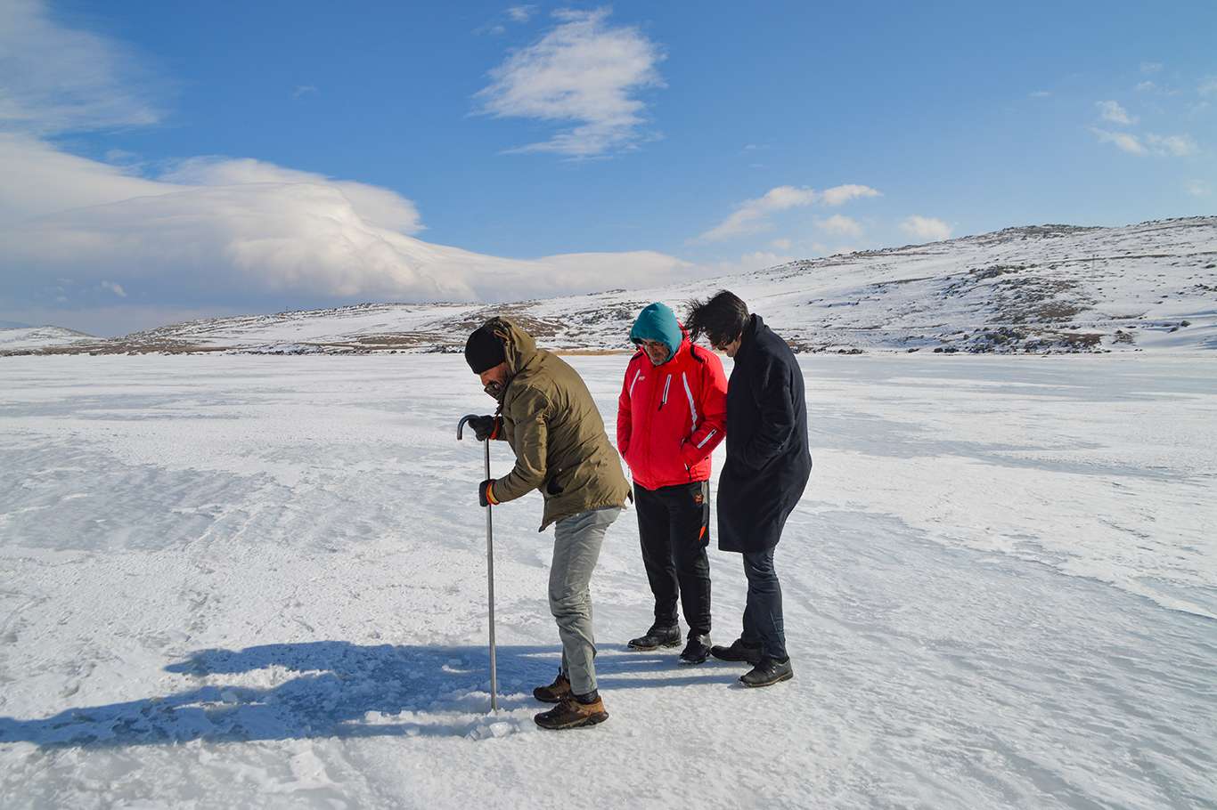 Türkiye'nin en yüksek rakımlı gölünün turizm potansiyeli için çalışmalar devam ediyor